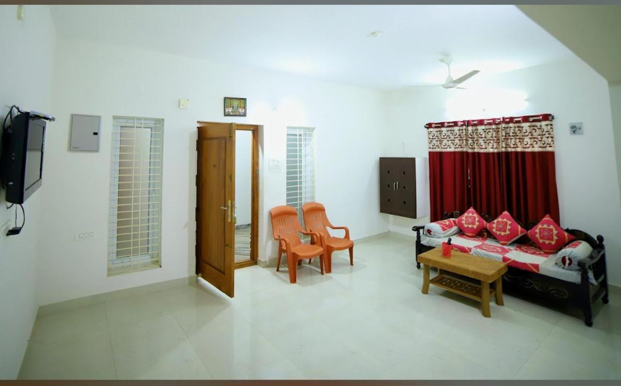 Tirupati Svp Homestay, Luxury Ac 2Bhk Flats, Free Wifi ,Tv, Kitchen, Near To Alipiri Fly Over & Highway,Free Ac Cab Pickup From Tirupati Railway Station, Airport Exterior photo